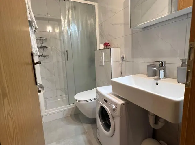 Krivic Apartamento *